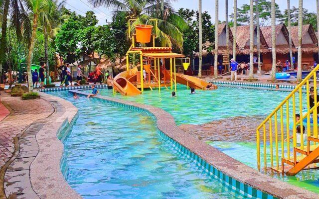 Waterboom Kampung Turis
